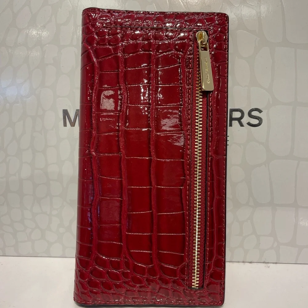 MICHAEL KORS Carson Large Snap Crocodile Embossed Bifold Wallet Cherry  NWT